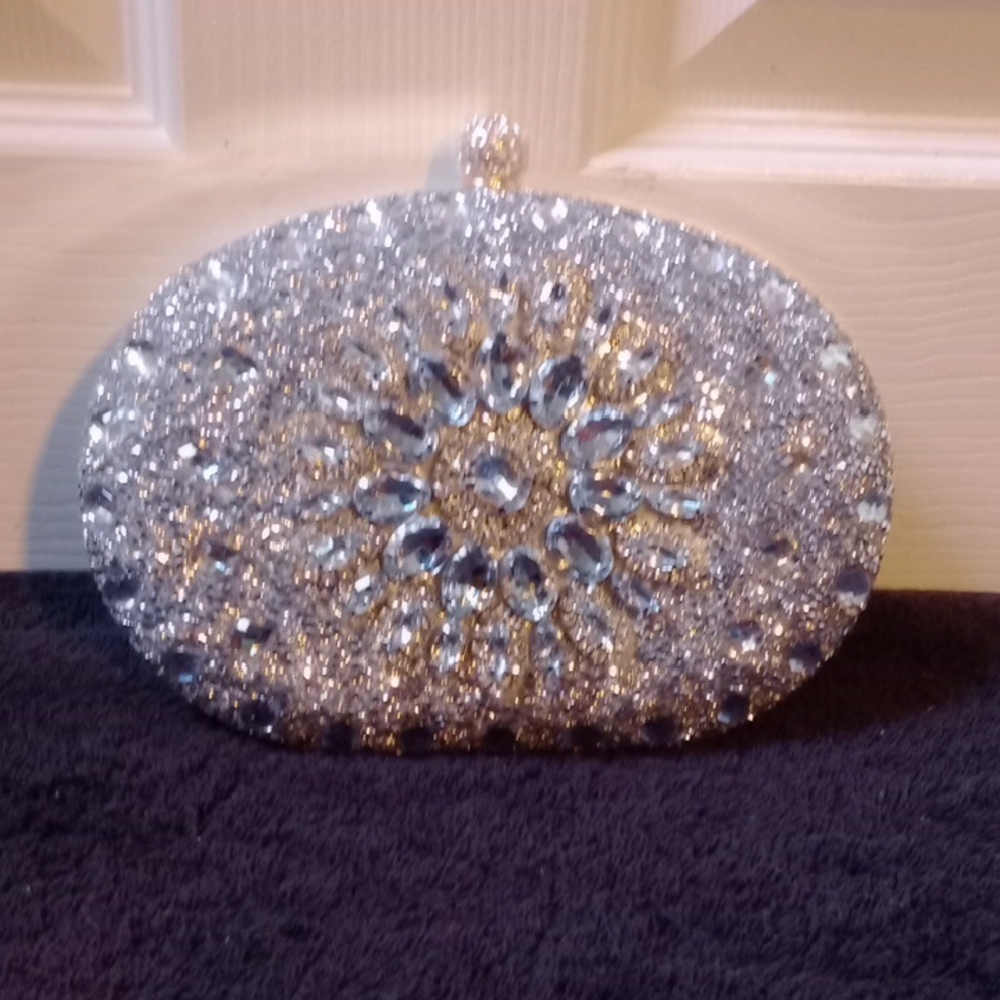 RAMLA,  Dazzling Silver Rhinestone Clutch for Special Occasions